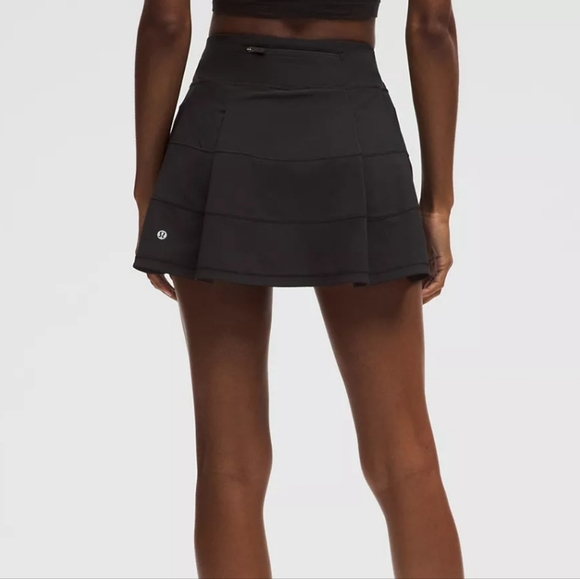 Lululemon Pace Rival Skirt Black Size 18 EUC - Picture 2 of 9